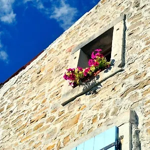Vikendica Ruine-motovun Kh