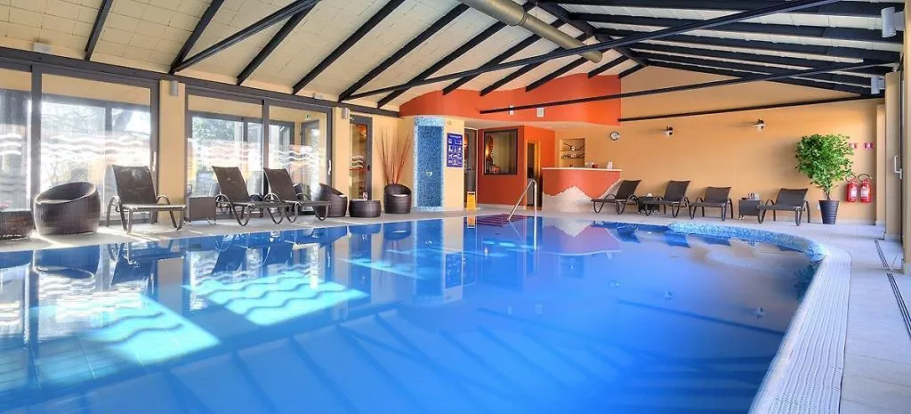 Boutique Hotel Kastel Motovun 3*,